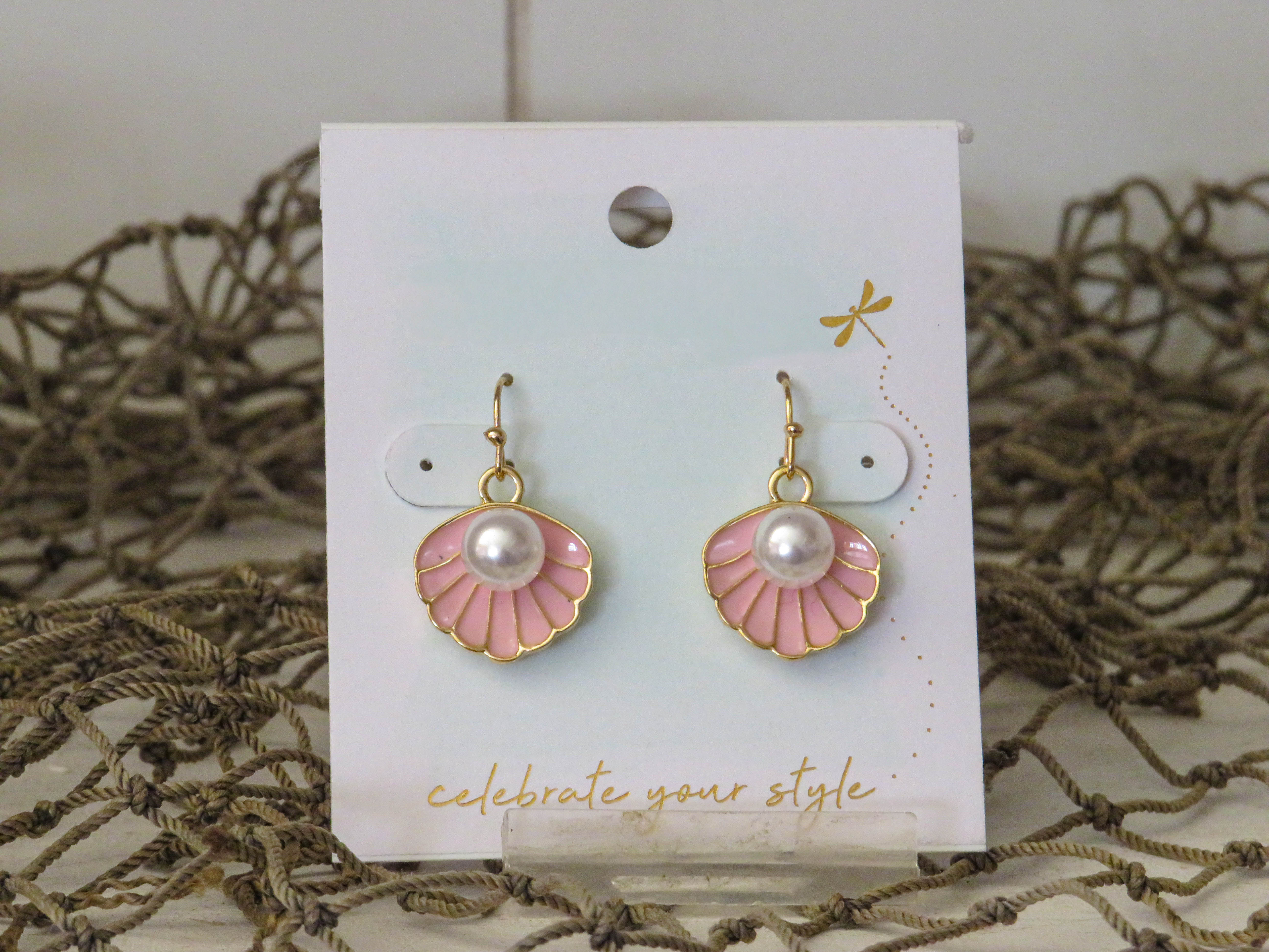 Pink Pearl Shell Earrings